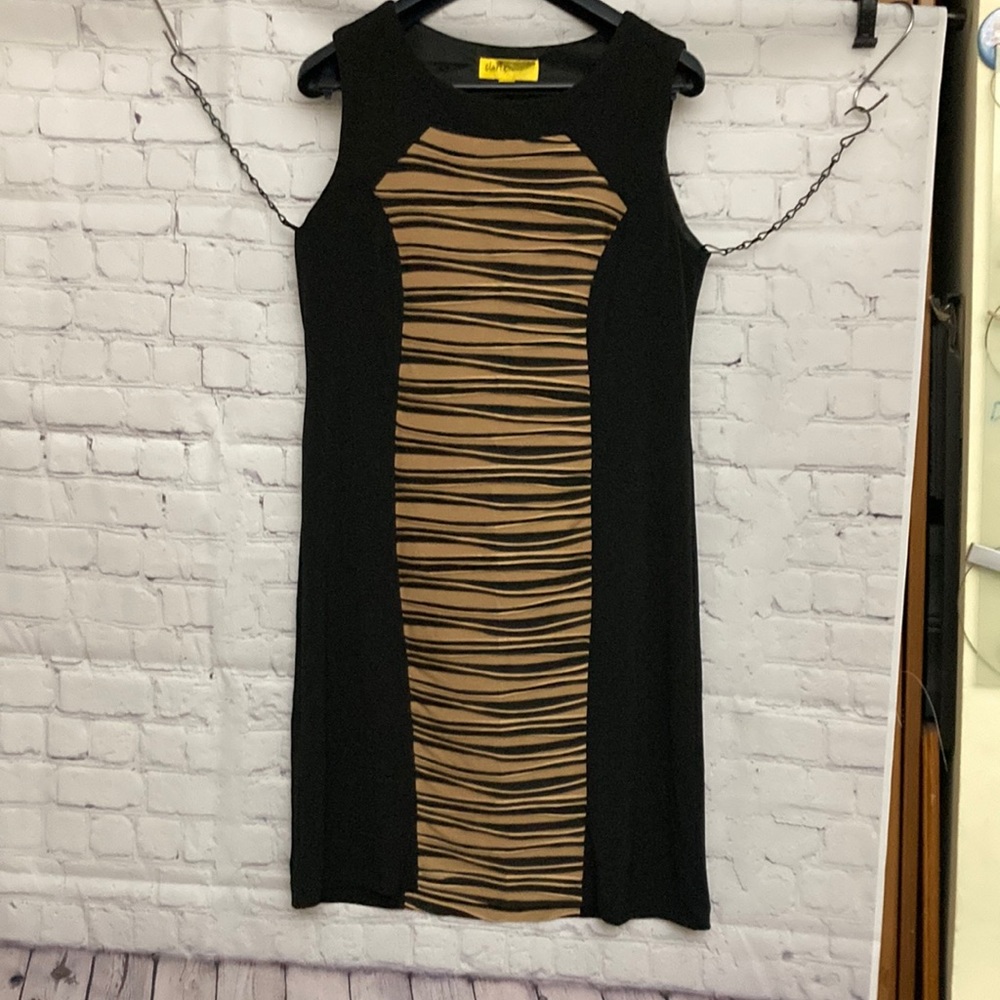 Black dress with shaping design🌻
